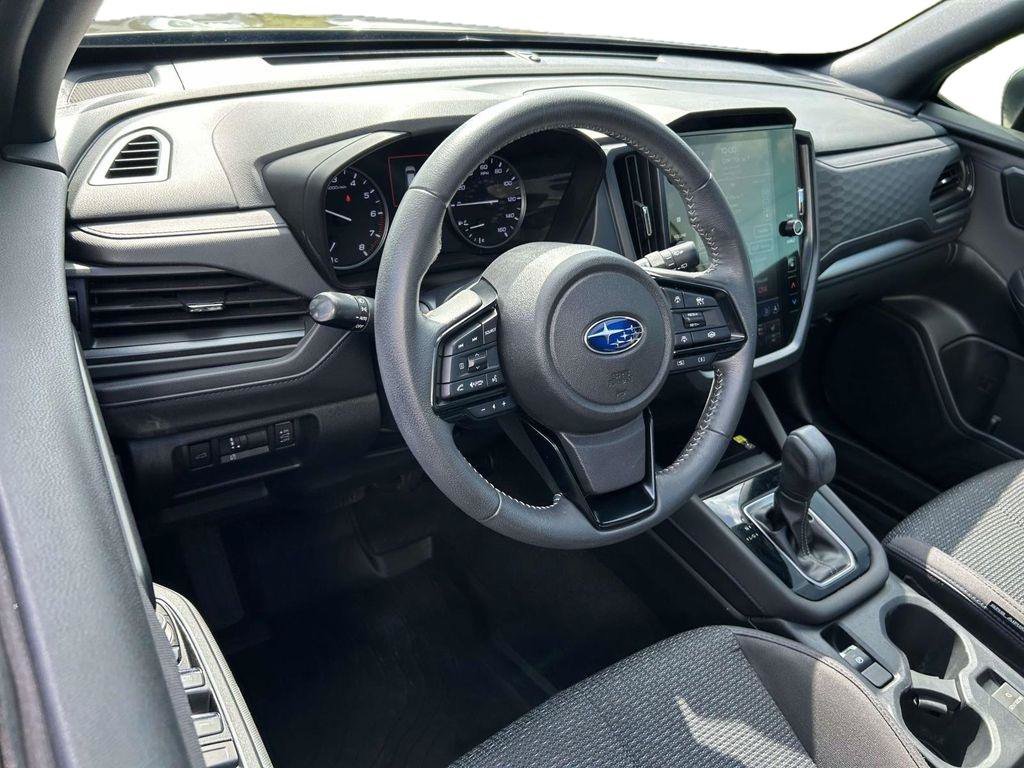 Used 2025 Subaru Forester Premium AWD/4WD image 9