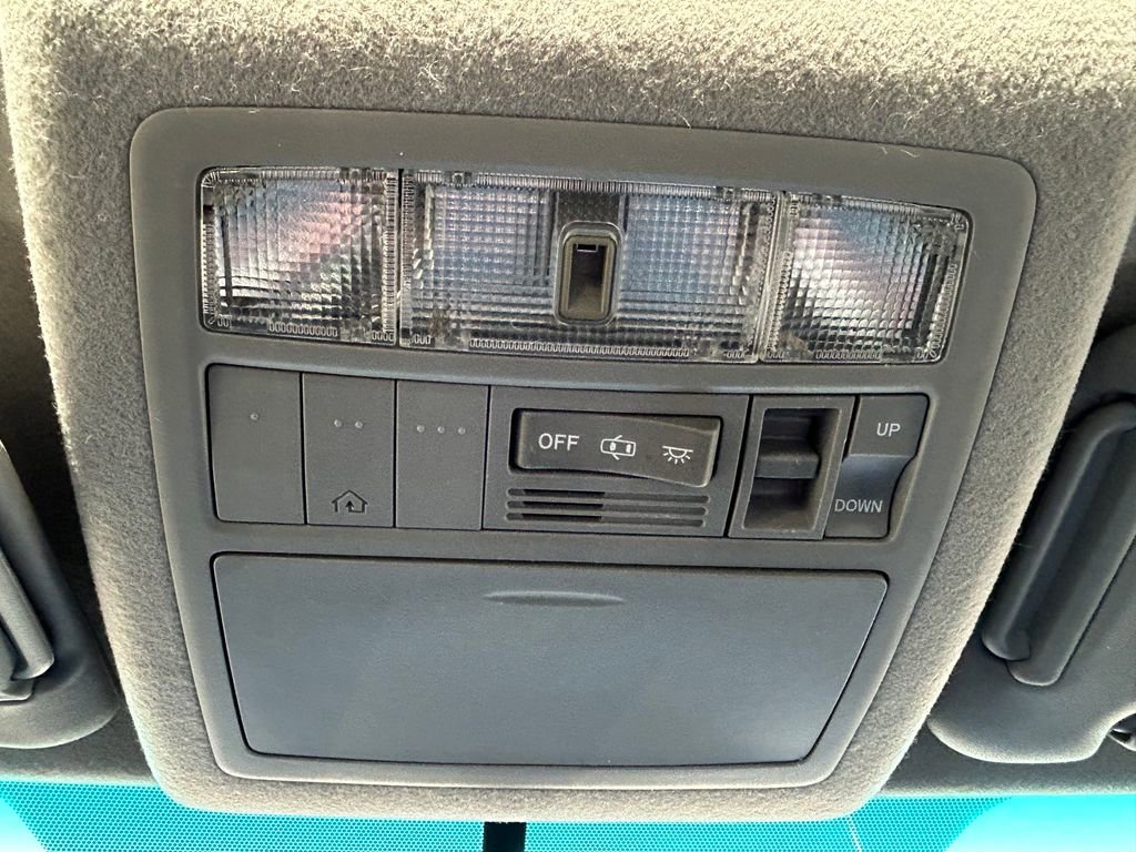 Used 2008 Toyota Highlander Sport image 30