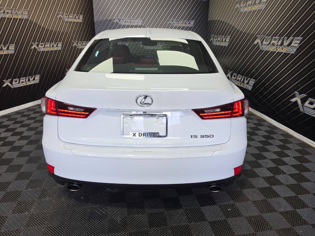 Used 2014 Lexus IS 350 w/ F Sport Package RWD image 12