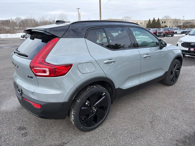 New 2026 Volvo XC40 B5 Ultra w/ Protection Package Premier AWD/4WD image 3