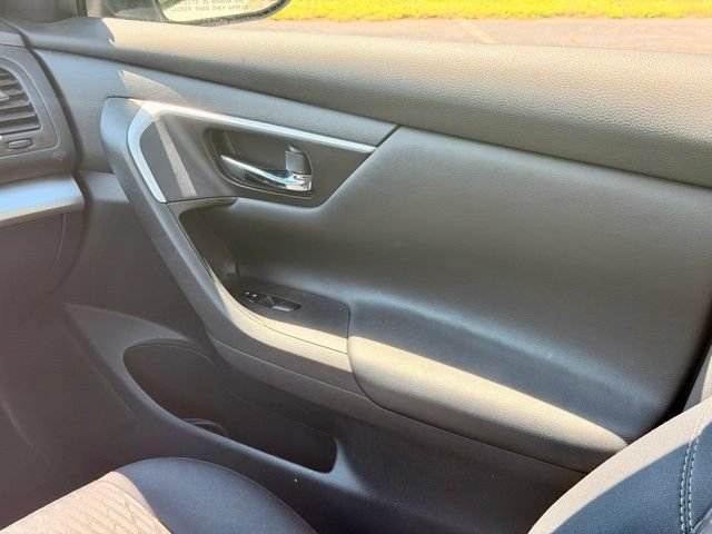 Used 2018 Nissan Altima 2.5 S FWD image 25
