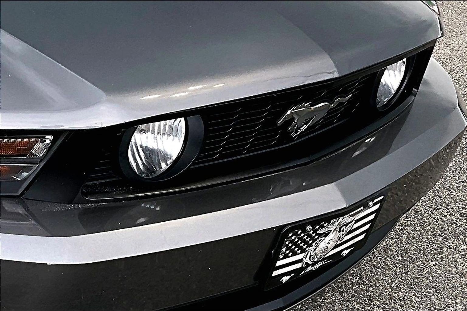 Used 2011 Ford Mustang GT Premium w/ Comfort Pkg RWD image 28