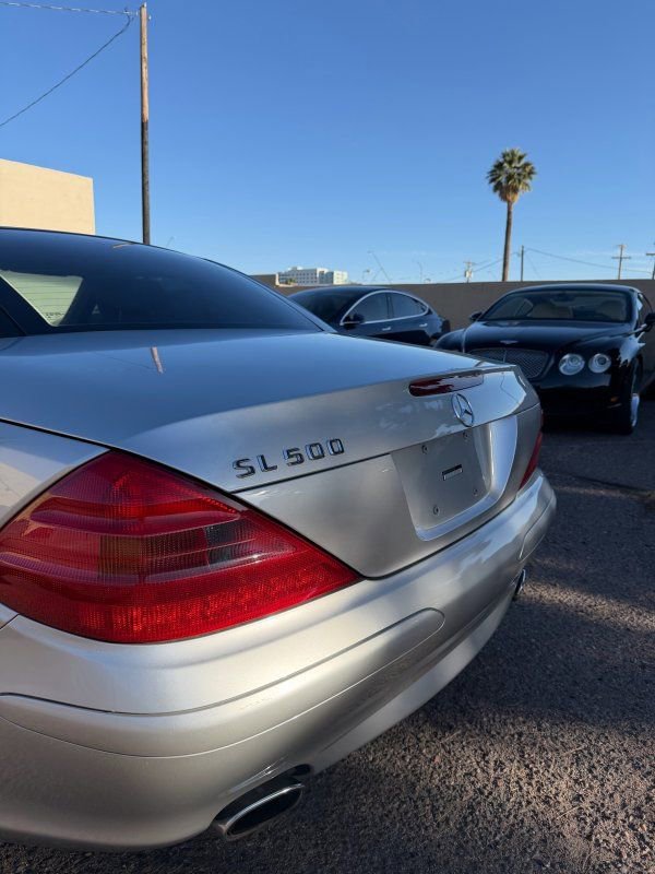 Used 2004 Mercedes-Benz SL 500 w/ Comfort Pkg image 9