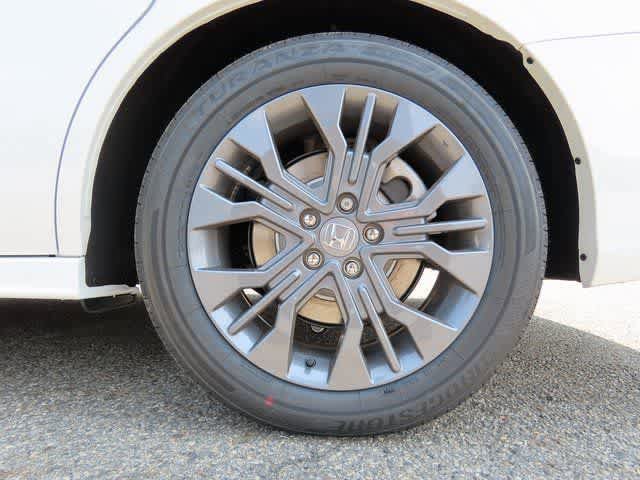 New 2026 Honda Odyssey Touring image 9