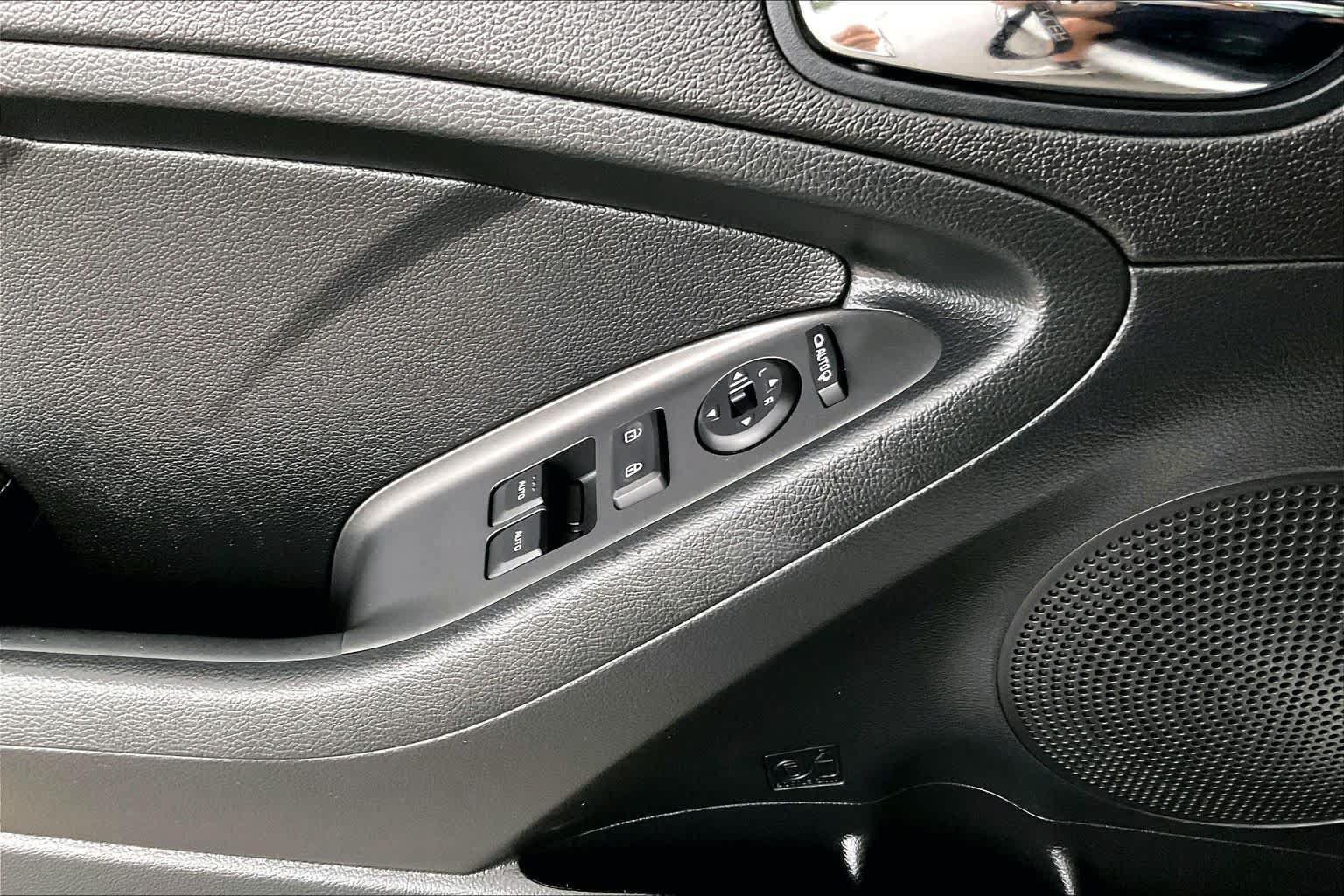 Used 2016 Kia Forte Koup EX FWD image 31