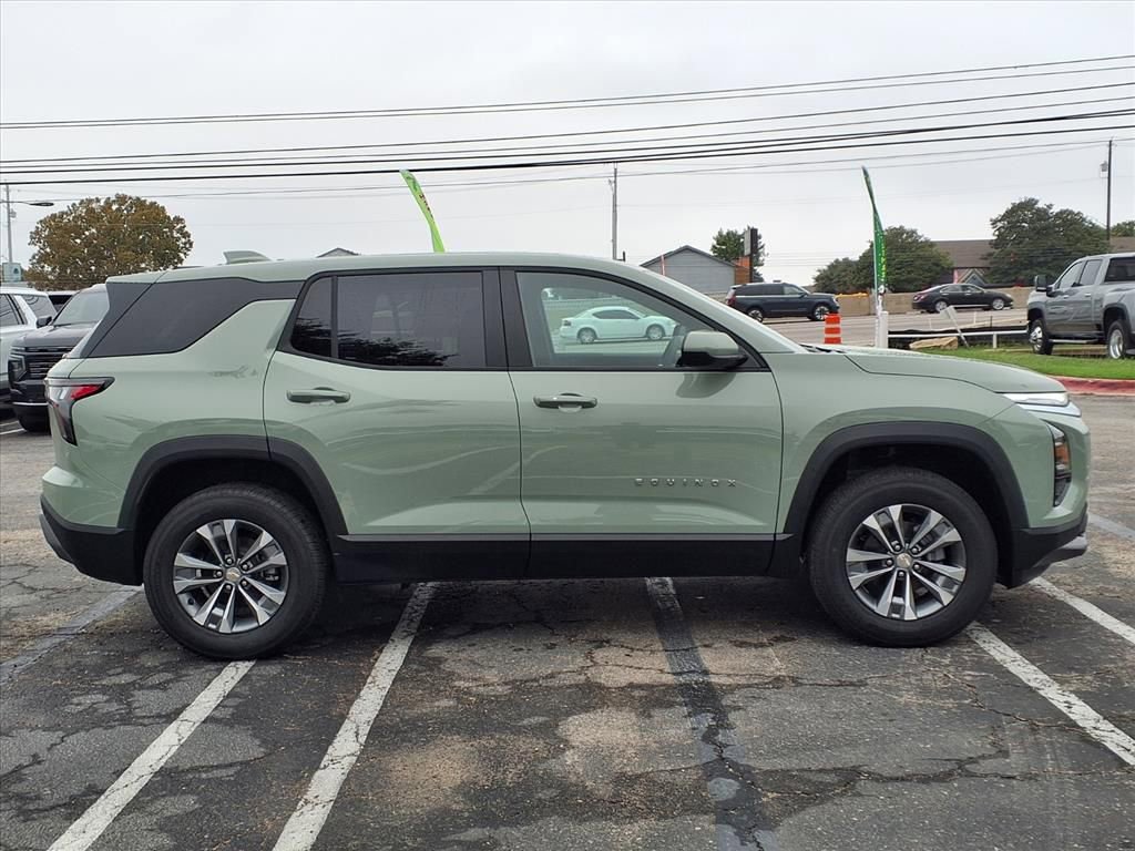 New 2026 Chevrolet Equinox LT w/ Convenience Package II image 3