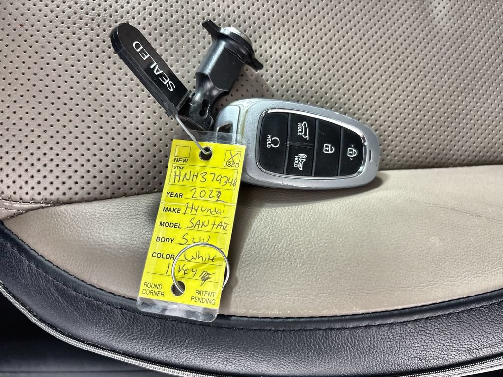 Used 2022 Hyundai Santa Fe SEL w/ Convenience + Premium Package FWD image 28