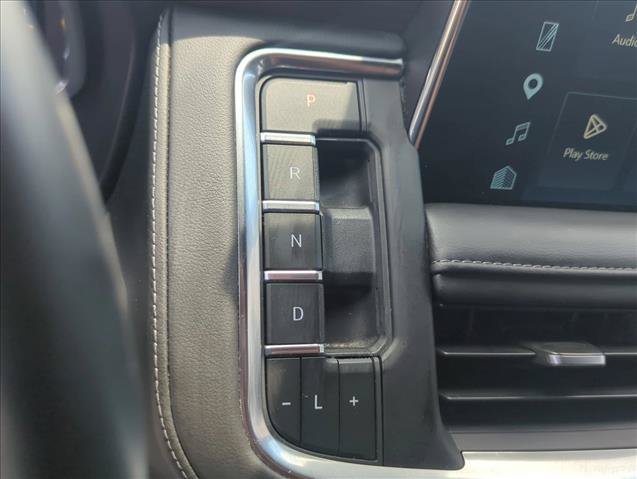 Used 2023 Chevrolet Suburban Z71 w/ Z71 Off-Road Package AWD/4WD image 14