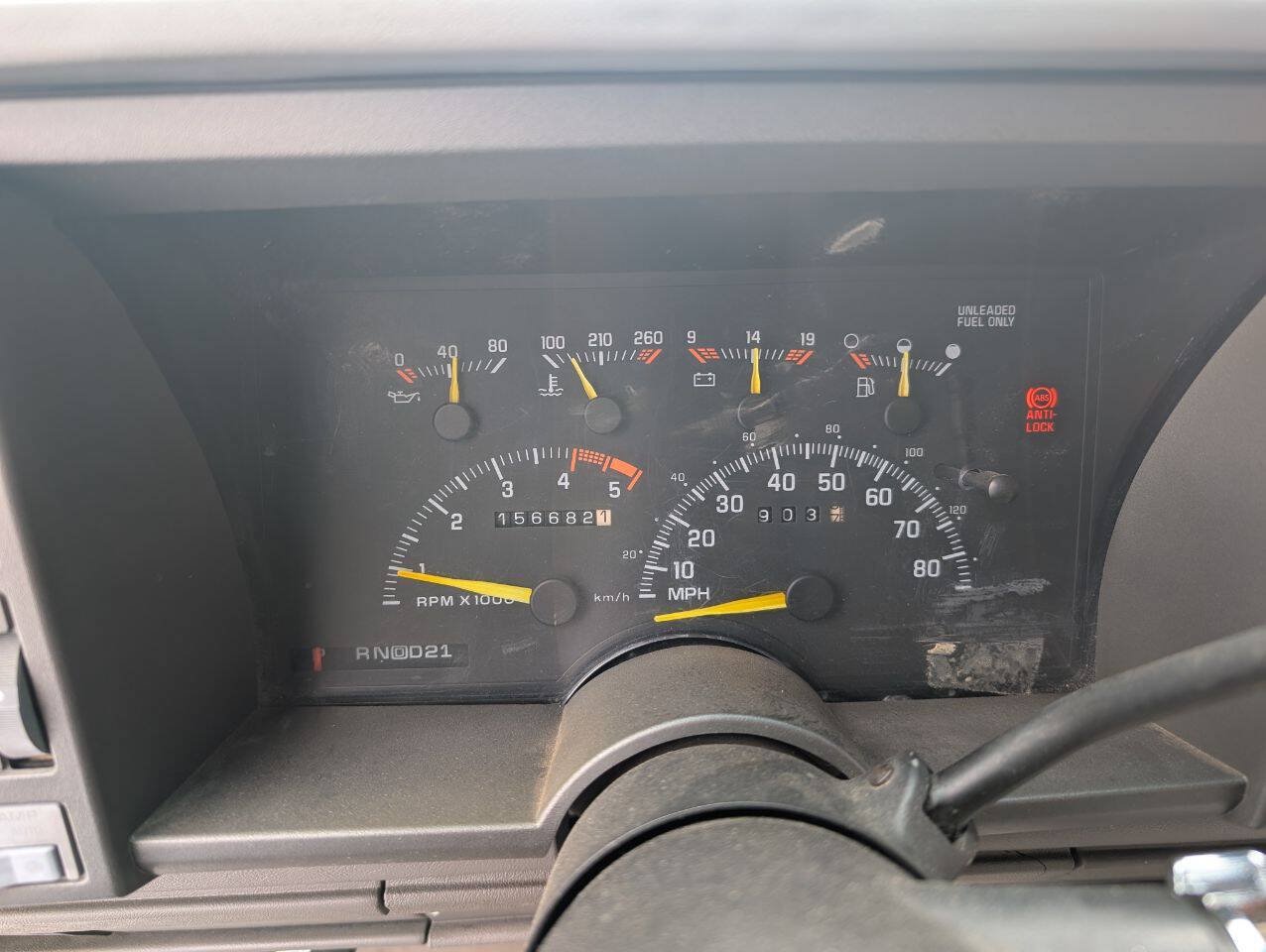 Used 1994 GMC Suburban 2500 AWD/4WD image 13