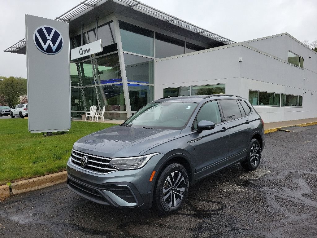 Used 2022 Volkswagen Tiguan S AWD/4WD image 1