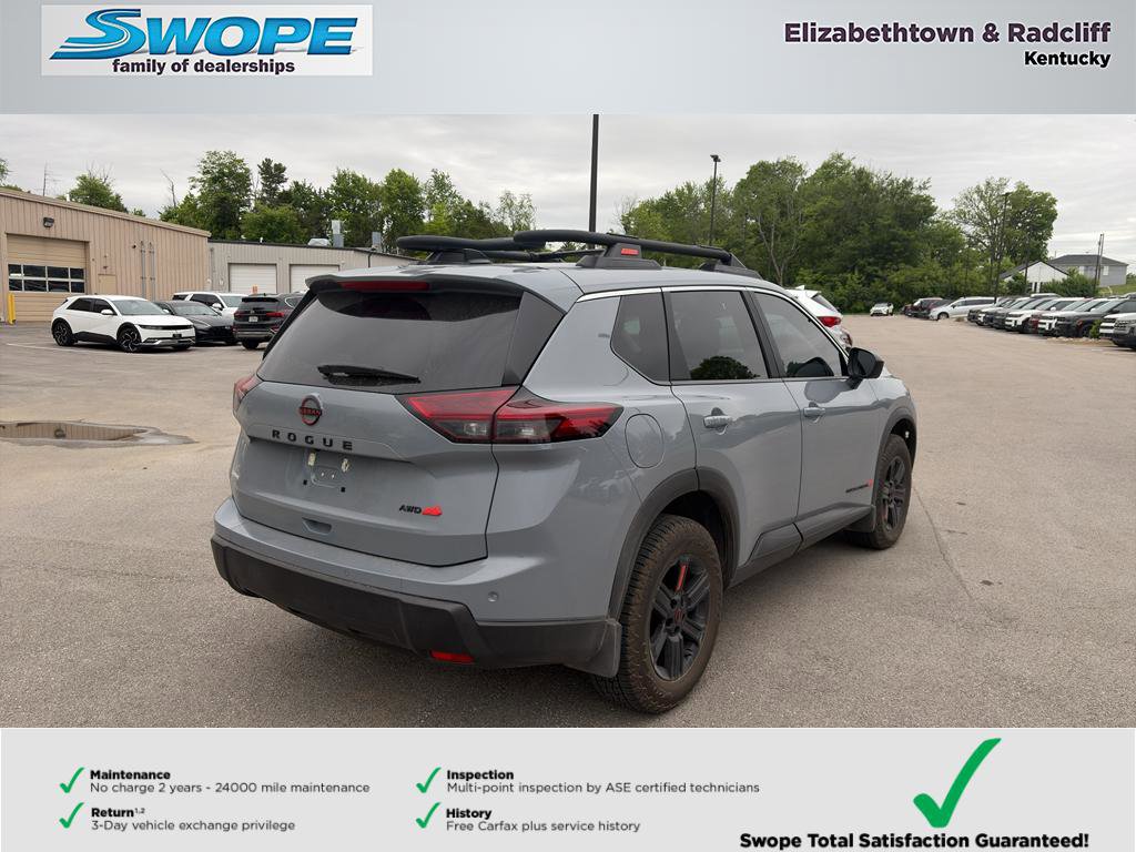 Used 2026 Nissan Rogue SV AWD/4WD image 3