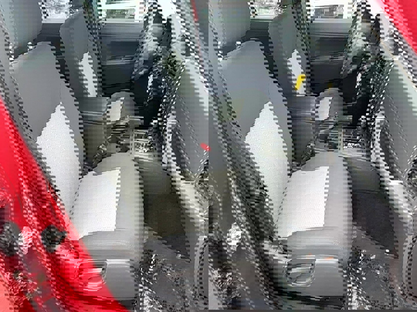 Used 2010 Jeep Liberty Sport image 15