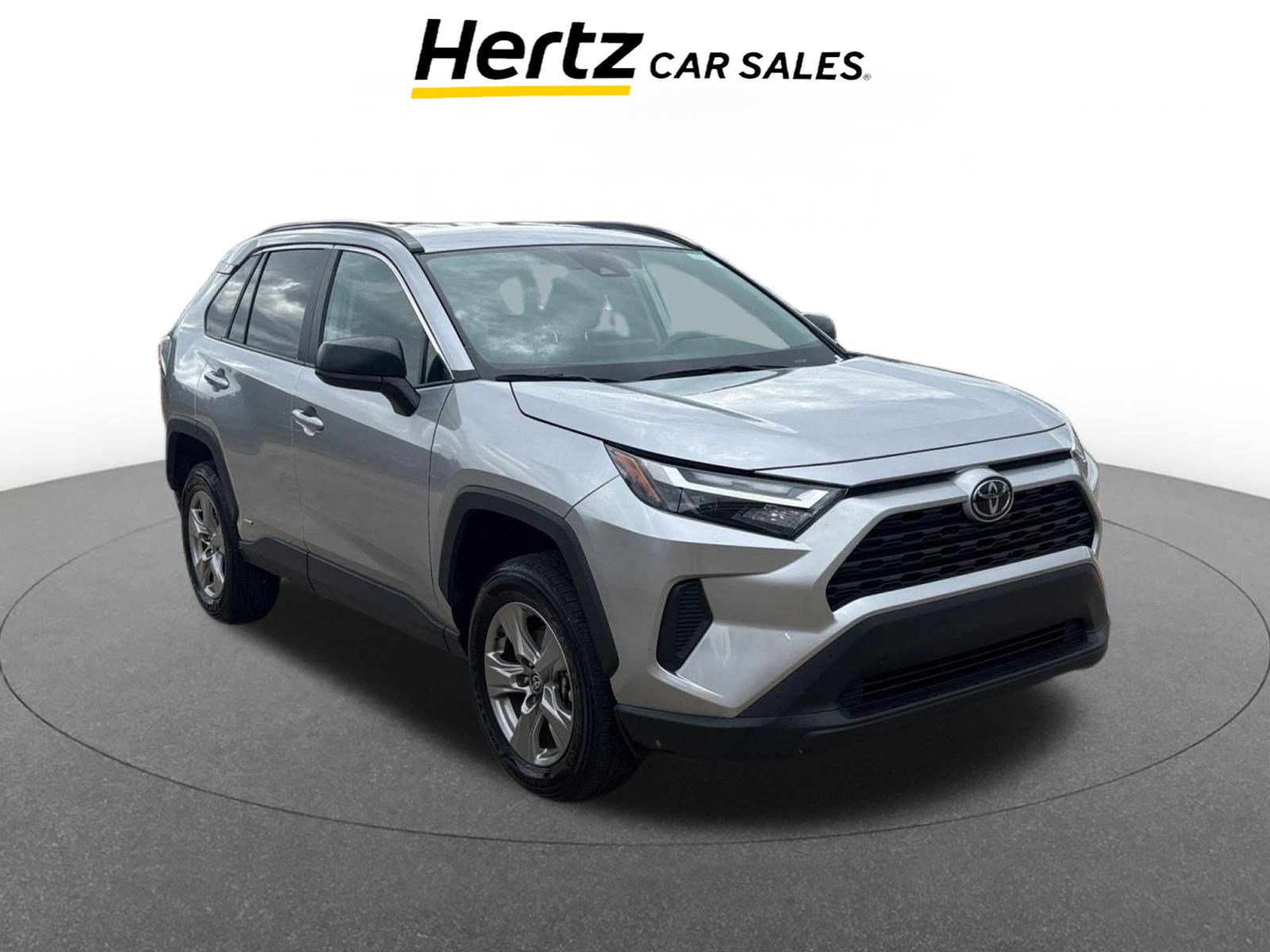 Used 2025 Toyota RAV4 LE image 1