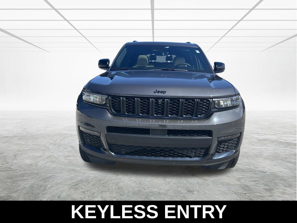 Certified 2025 Jeep Grand Cherokee L Limited w/ Luxury Tech Group II AWD/4WD image 9