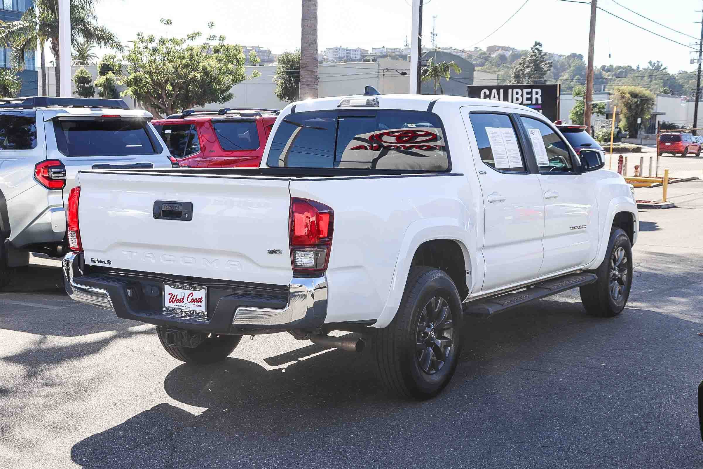 Certified 2020 Toyota Tacoma SR5 image 9