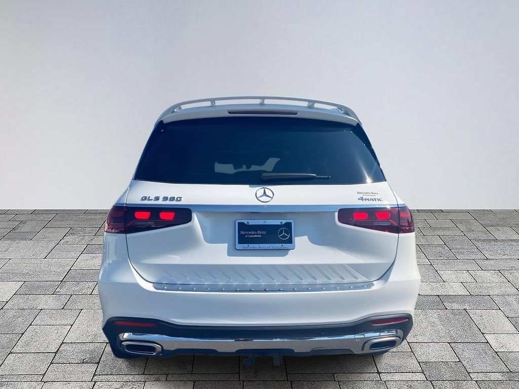 Used 2025 Mercedes-Benz GLS 580 4MATIC image 6