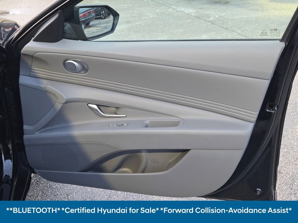 Used 2024 Hyundai Elantra SEL w/ Convenience Package image 7