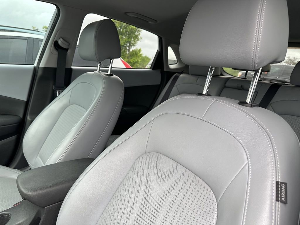 Used 2018 Hyundai Kona Limited FWD image 6