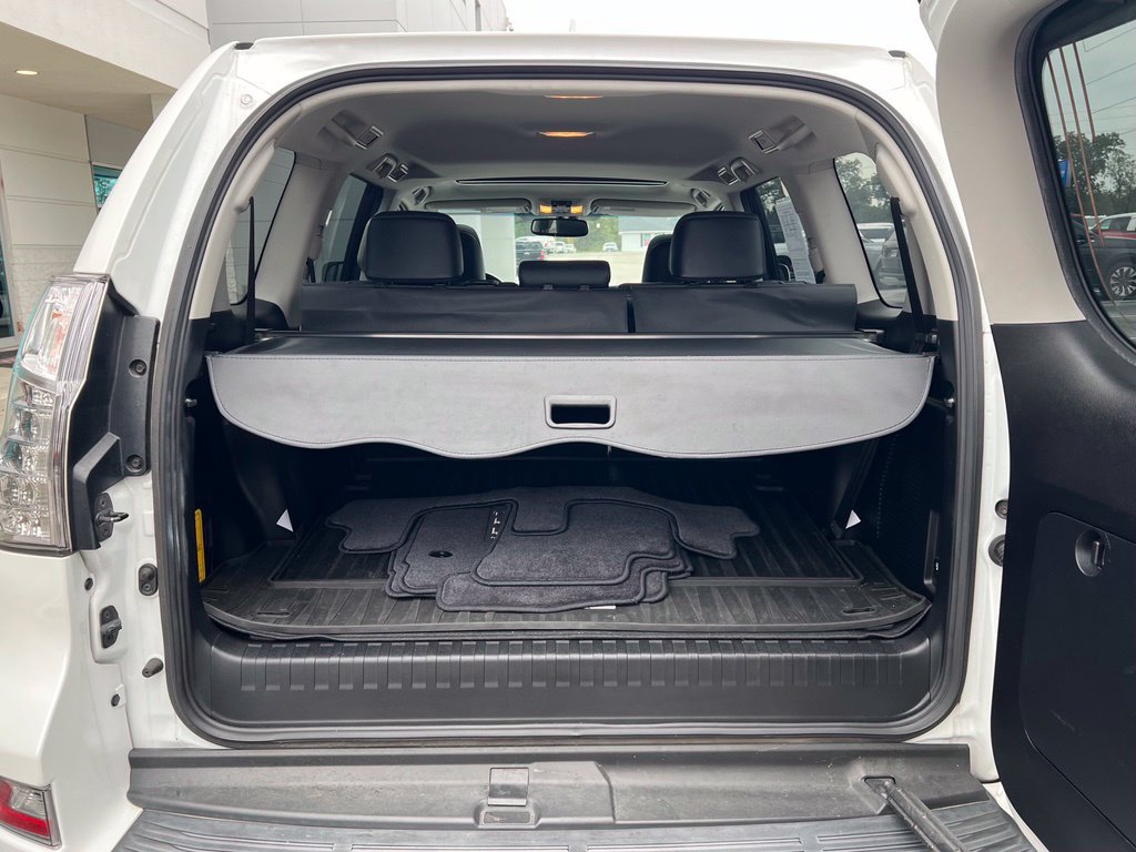 Used 2018 Lexus GX 460 Premium w/ Premium Package AWD/4WD image 24