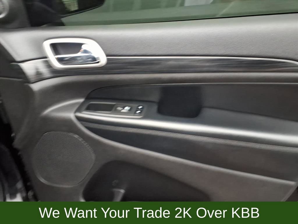 Used 2020 Jeep Grand Cherokee Altitude image 20