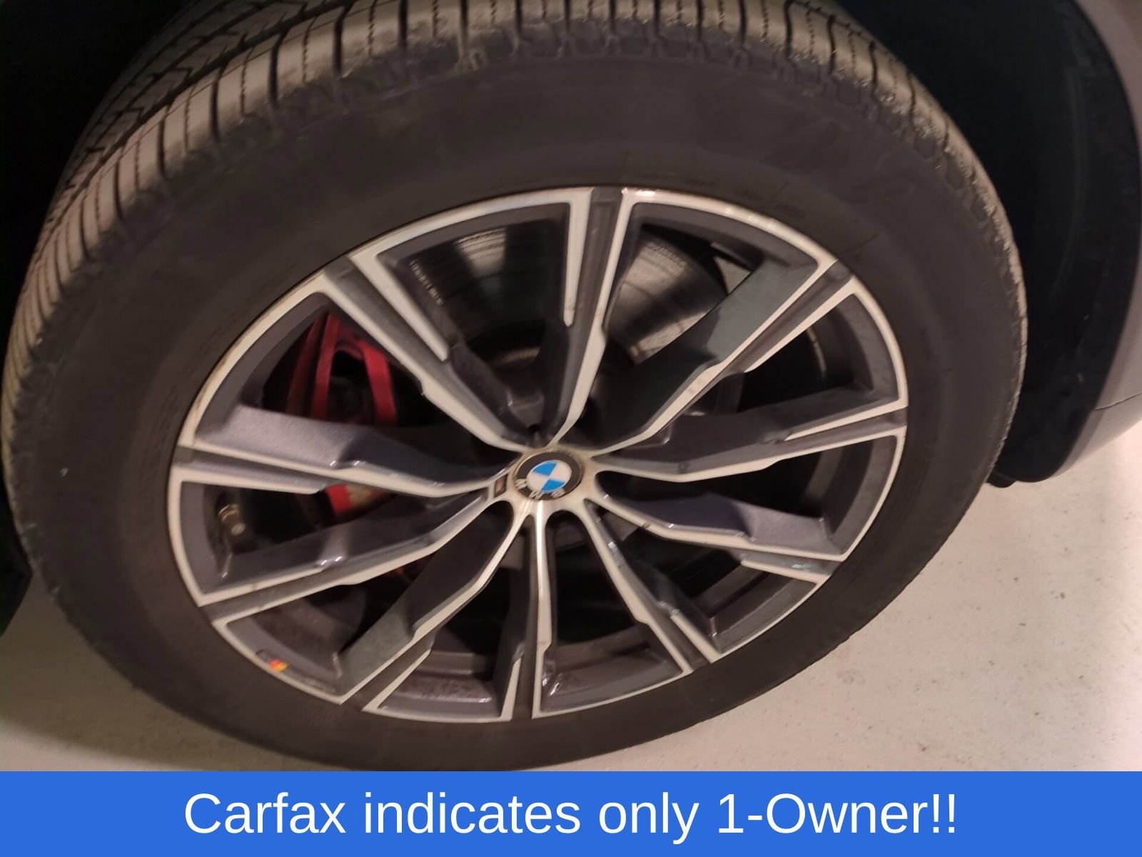 Used 2024 BMW X6 xDrive40i w/ Premium Package image 2