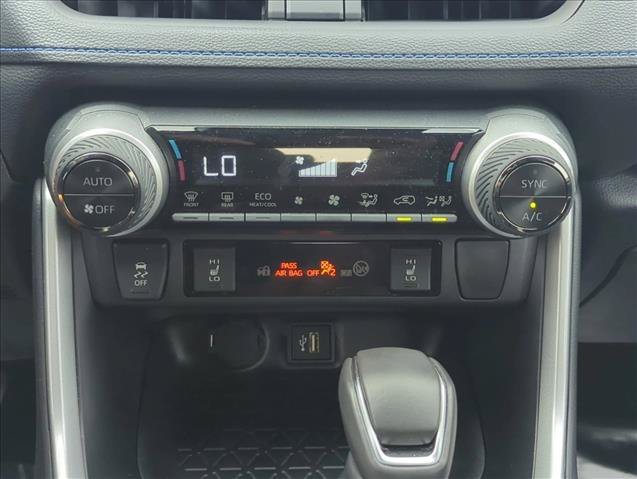 Certified 2025 Toyota RAV4 SE w/ Convenience Package AWD/4WD image 20