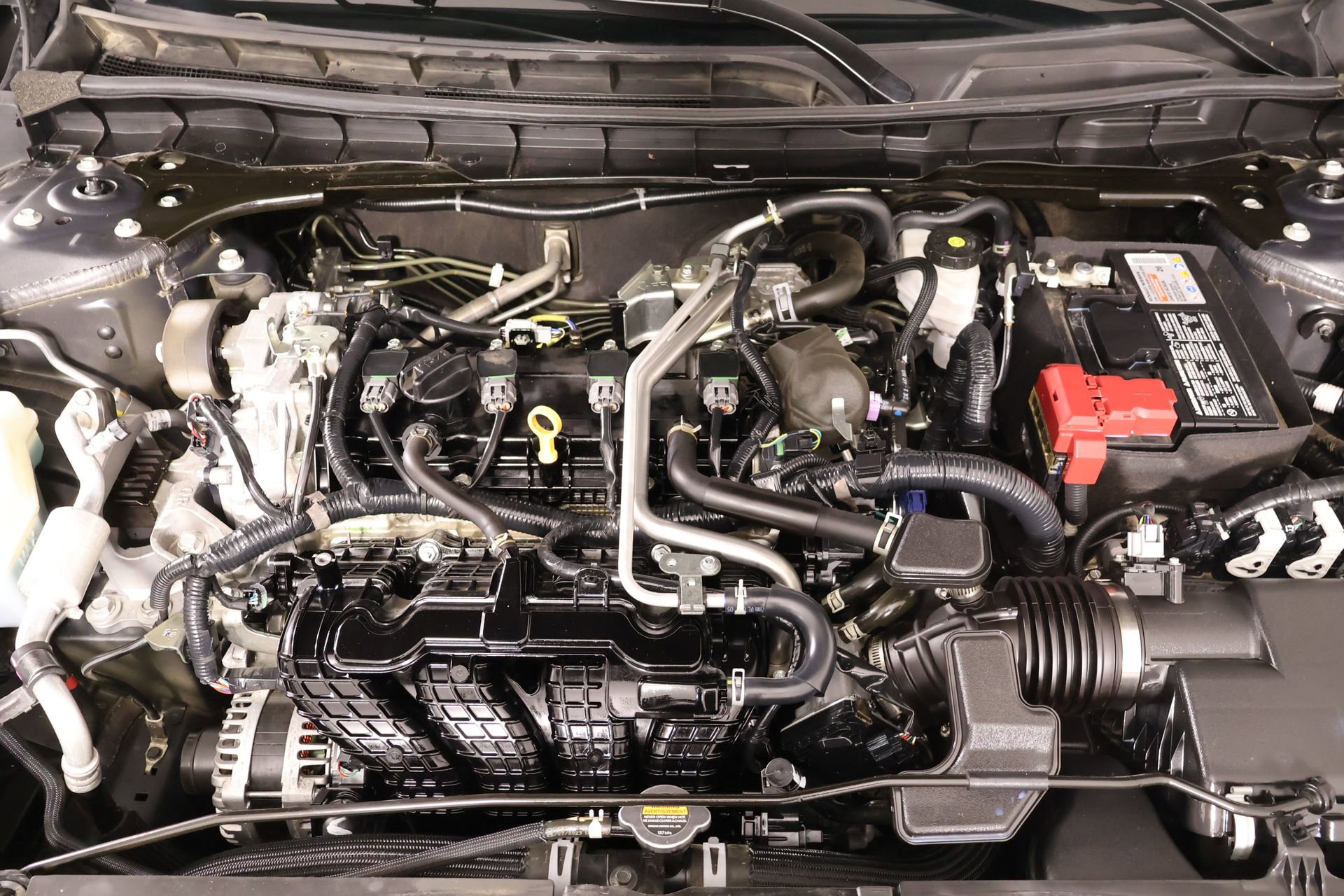 Used 2024 Nissan Altima 2.5 SV AWD/4WD image 18
