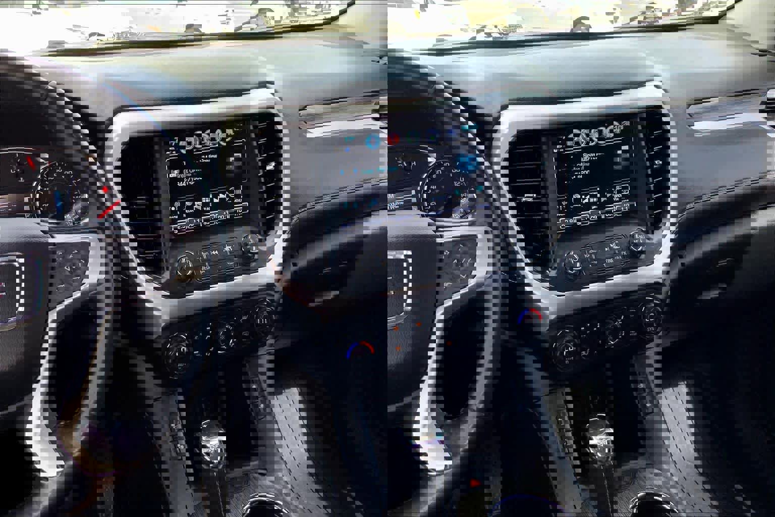 Used 2019 GMC Acadia SLT w/ Black Edition image 7