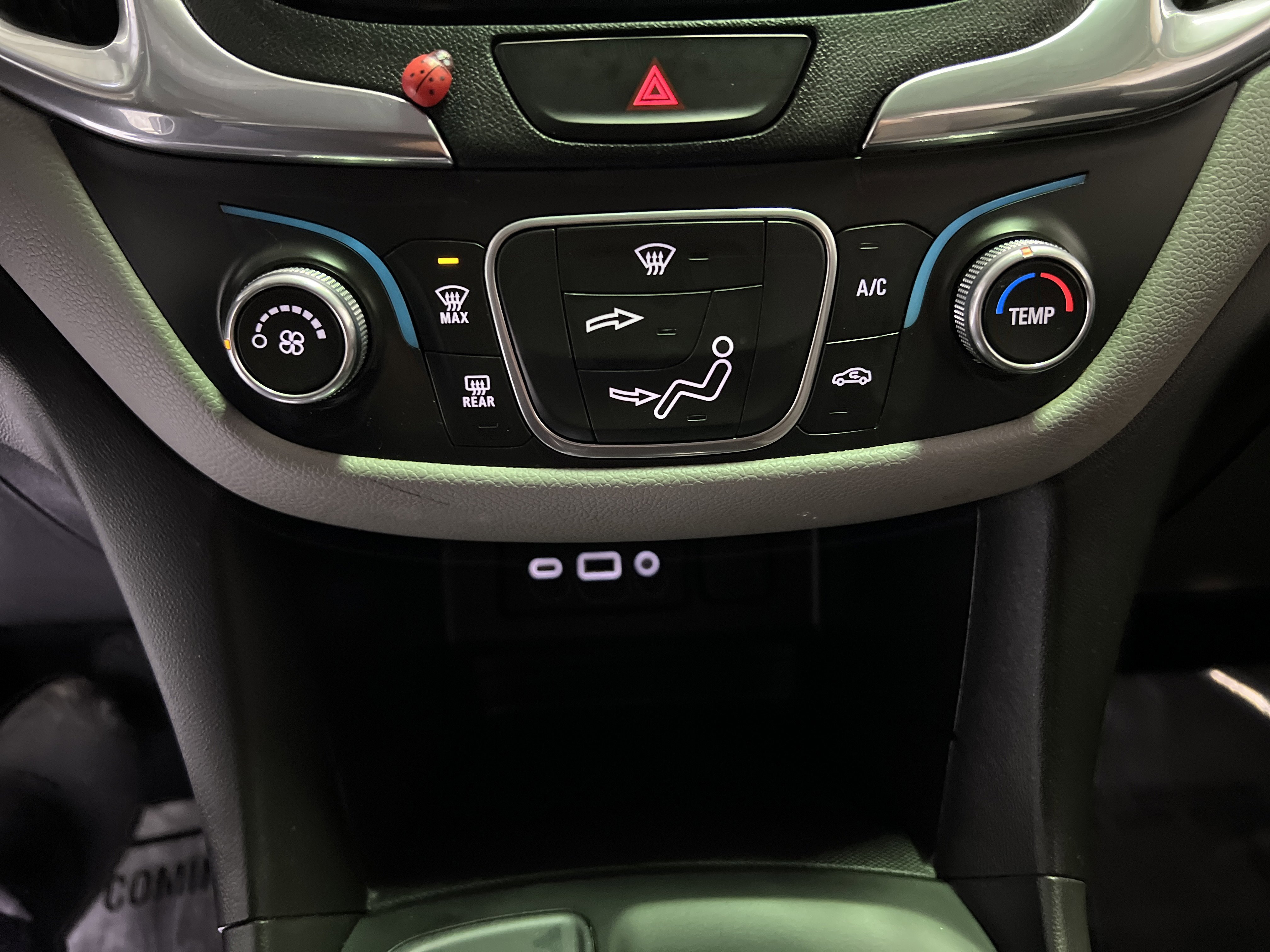 Certified 2020 Chevrolet Equinox LS w/ LS Convenience Package image 20