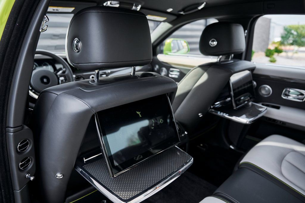 Used 2025 Rolls-Royce Ghost Black Badge image 43