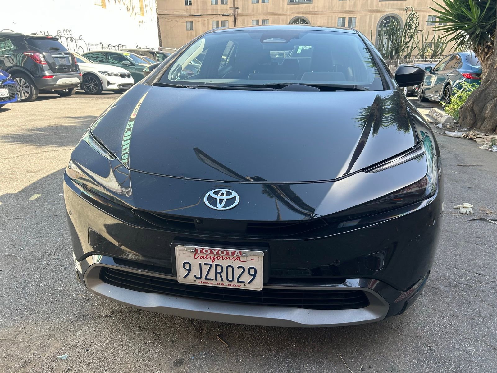 Used 2024 Toyota Prius Limited w/ Limited Premium Package image 3