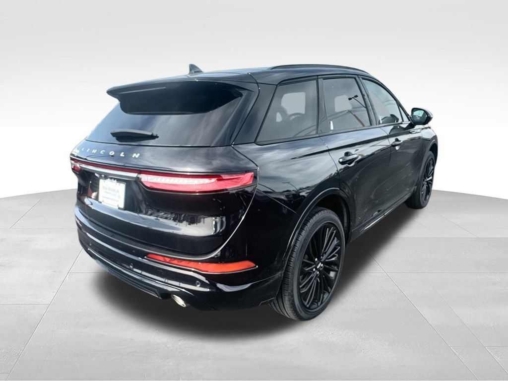 Used 2023 Lincoln Corsair Reserve w/ Equipment Group 201A AWD/4WD image 8