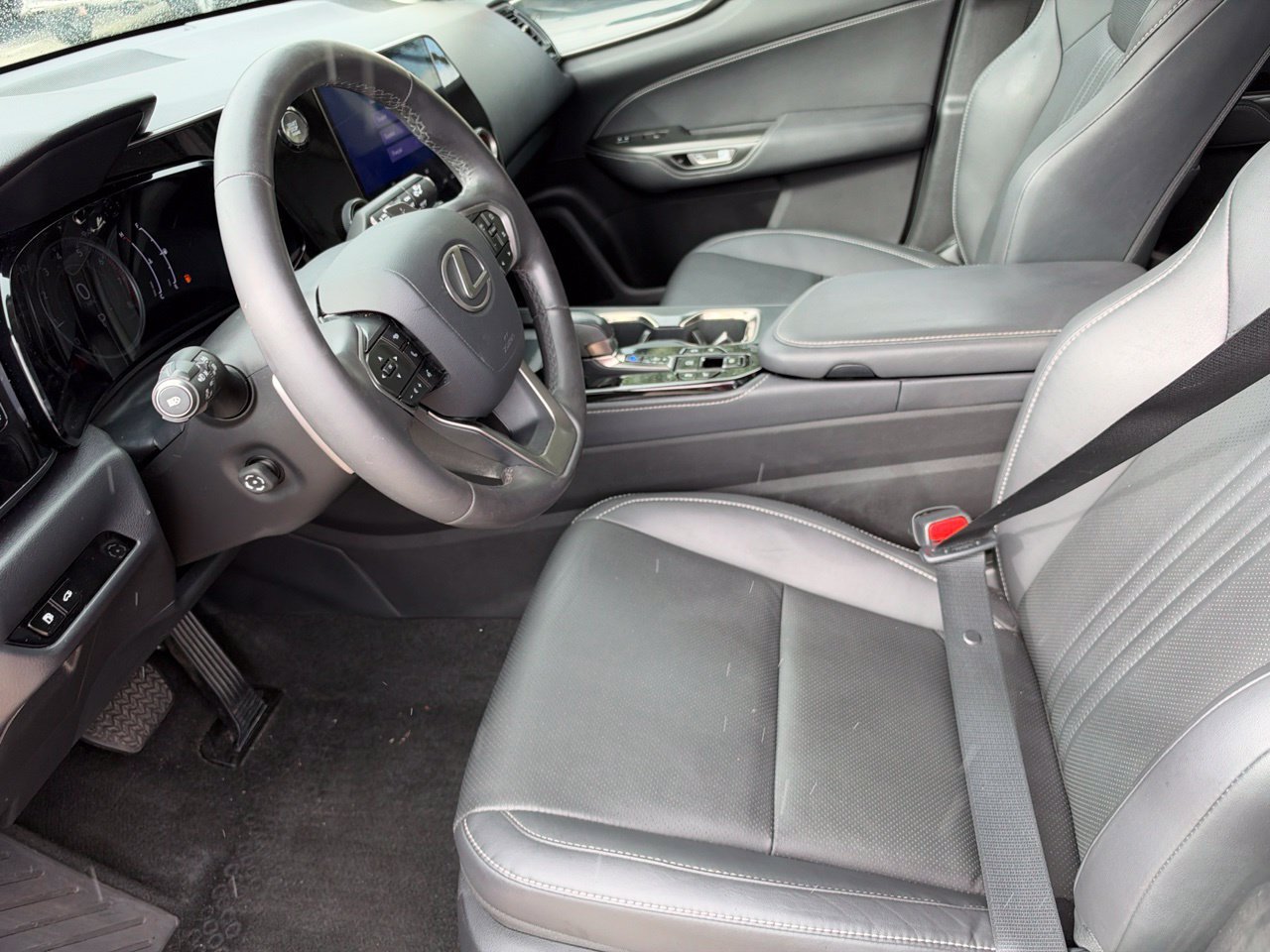 Used 2022 Lexus NX 350 AWD image 8