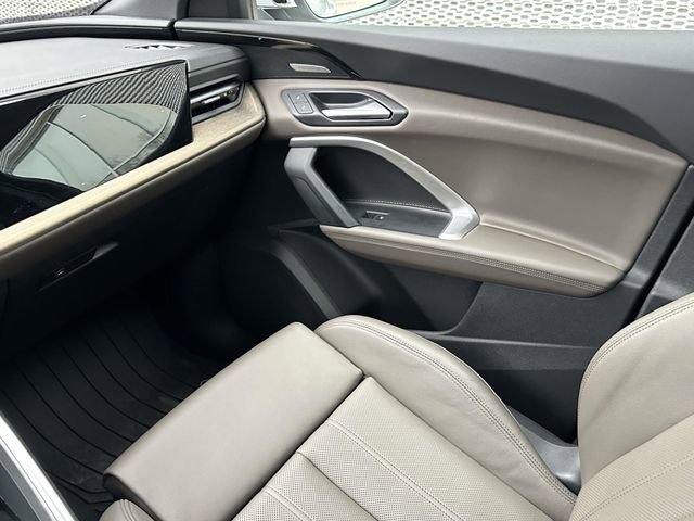 Certified 2025 Audi Q5 Premium Plus w/ Premium Plus image 34