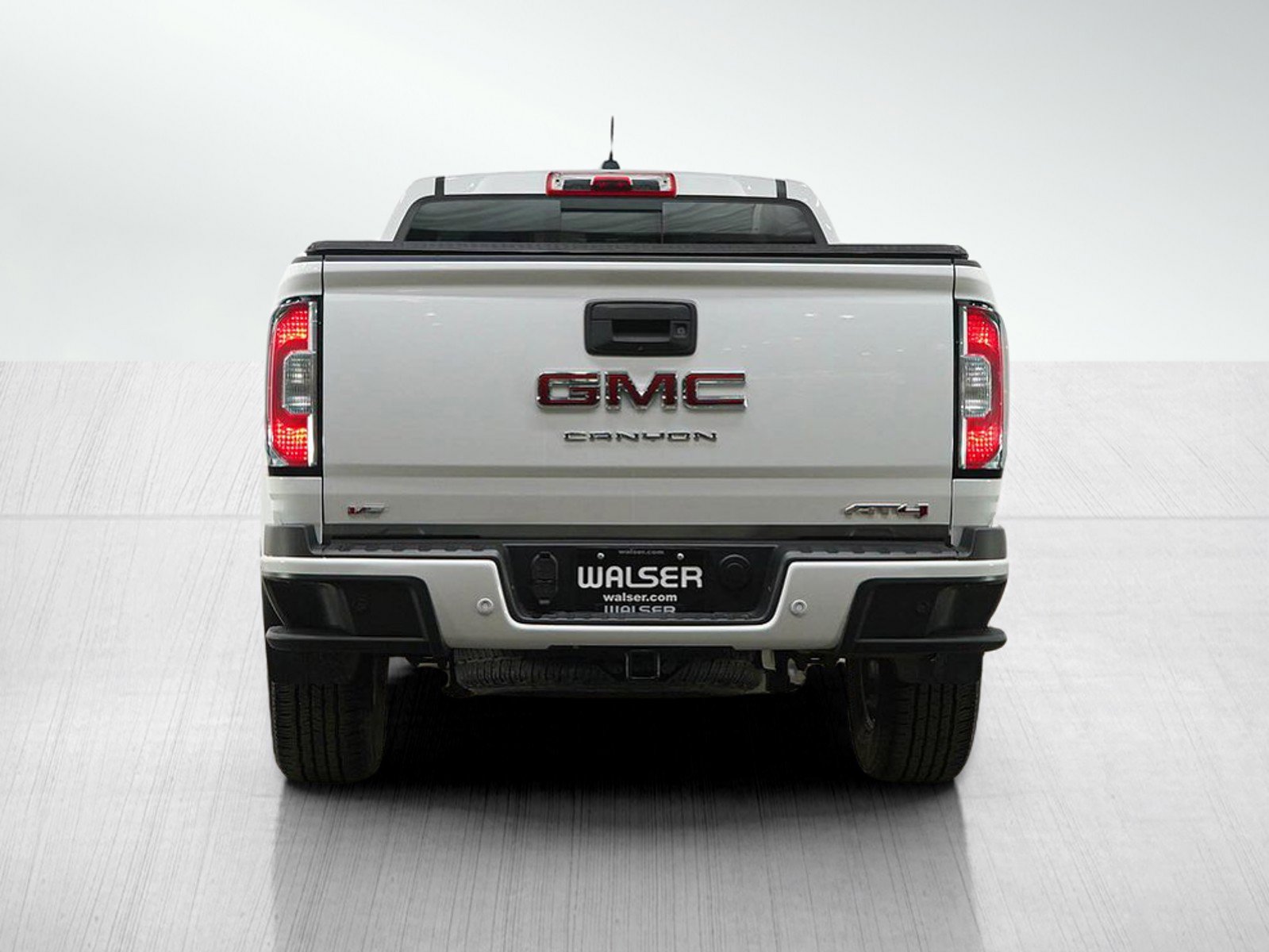 Used 2022 GMC Canyon AT4 image 4