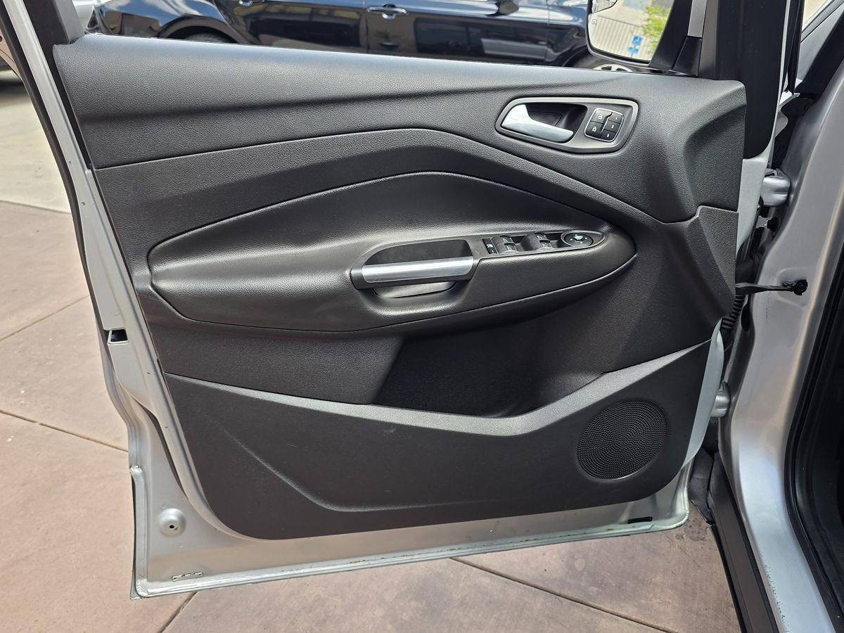 Used 2013 Ford Escape SEL FWD image 26