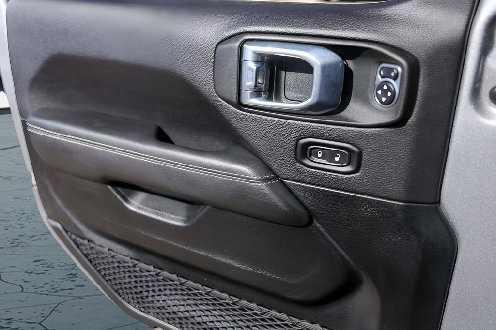 Used 2021 Jeep Wrangler Unlimited Sahara w/ Cold Weather Group image 25