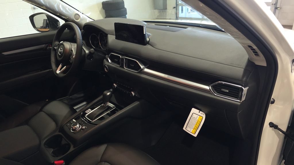 Used 2025 MAZDA CX-5 AWD 2.5 S w/ Select Package image 16