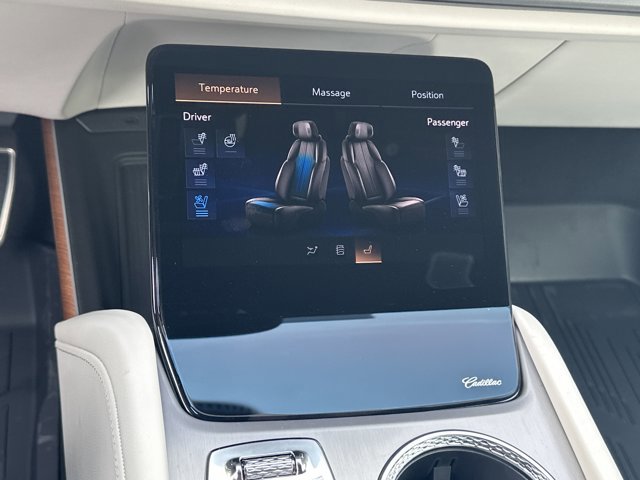 New 2026 Cadillac Vistiq Luxury w/ LPO, Floor Liner Package image 20