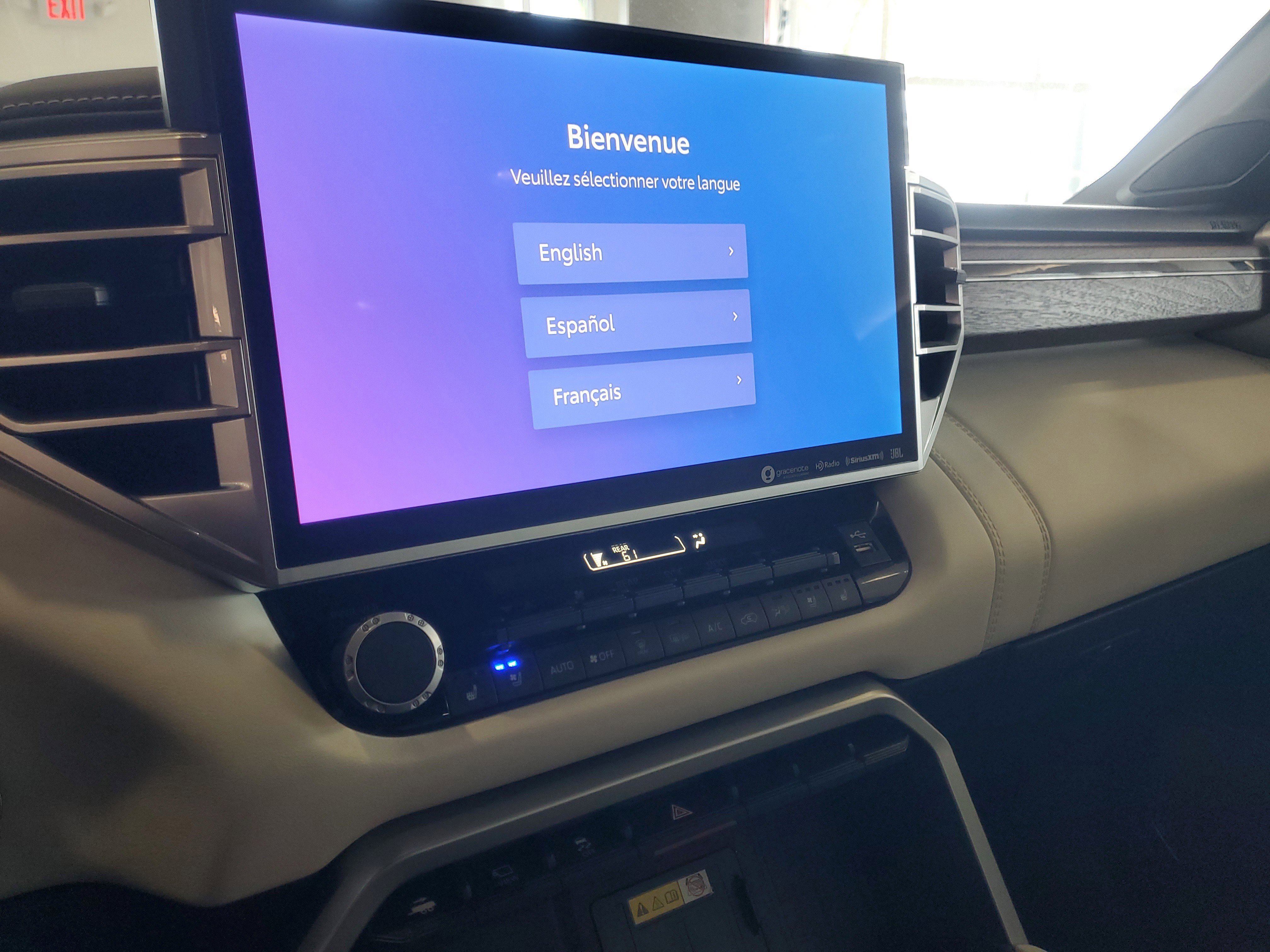 Certified 2024 Toyota Sequoia Capstone image 19