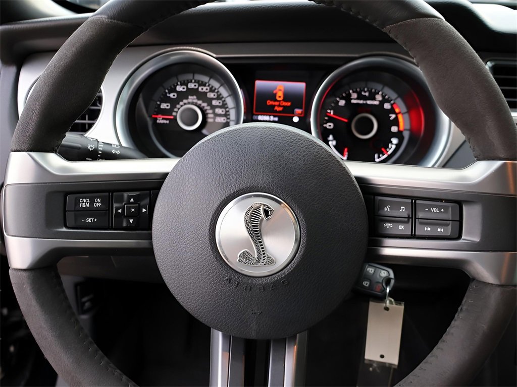 Used 2013 Ford Mustang Shelby GT500 image 30