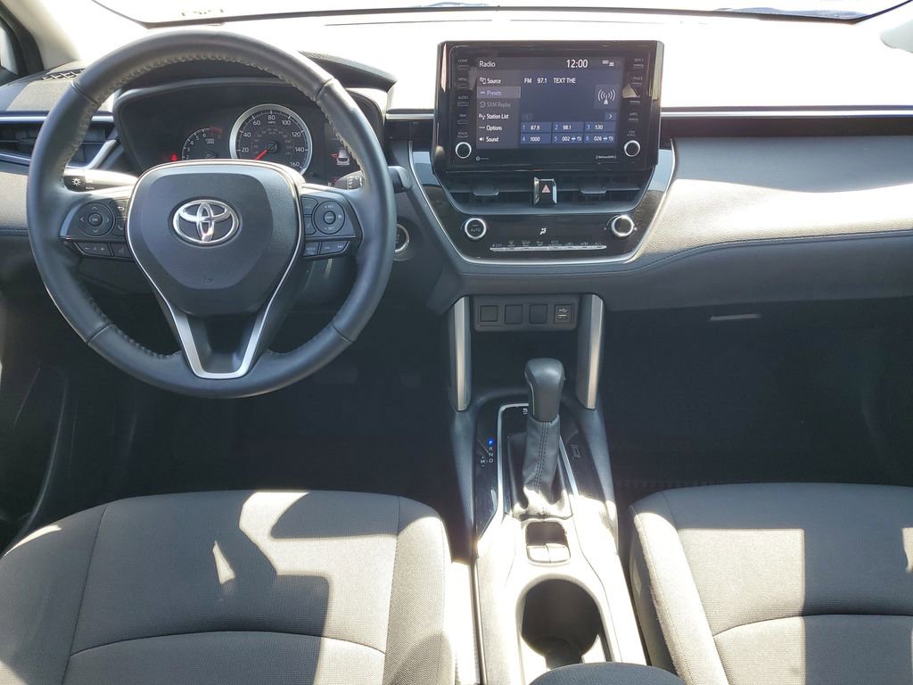 Used 2022 Toyota Corolla Cross LE AWD/4WD image 26