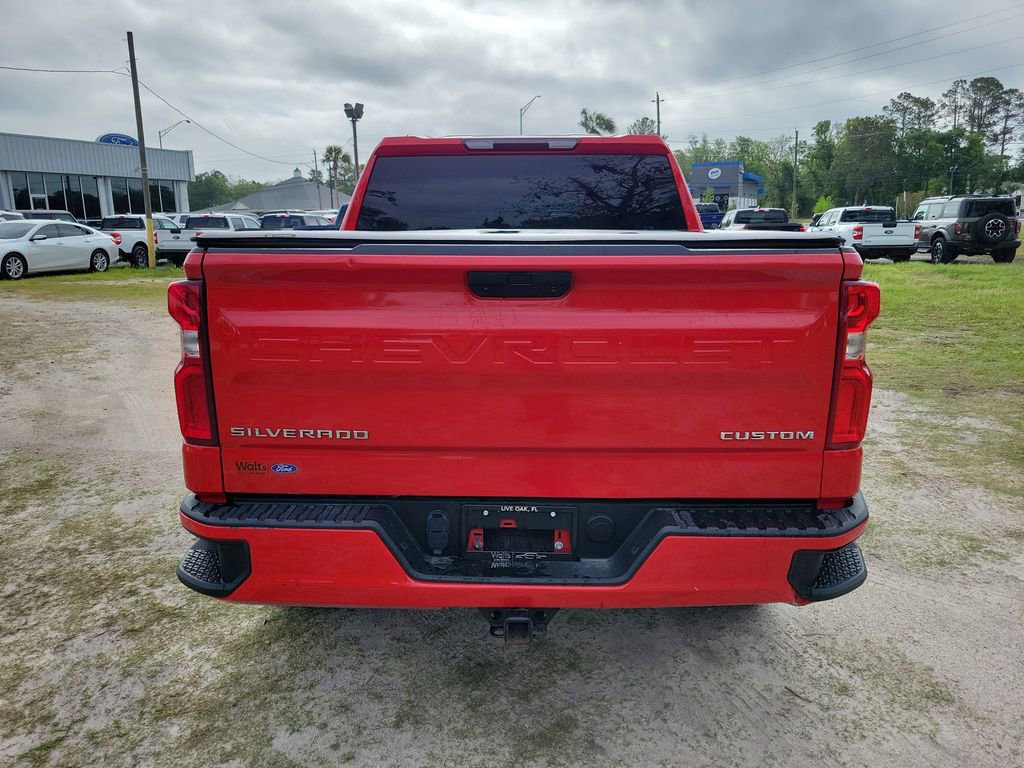 Used 2022 Chevrolet Silverado 1500 Custom w/ Safety Confidence Package AWD/4WD image 10