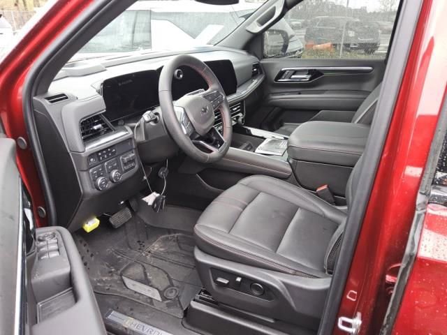 Used 2025 Chevrolet Suburban RST w/ RST Capability Package AWD/4WD image 4