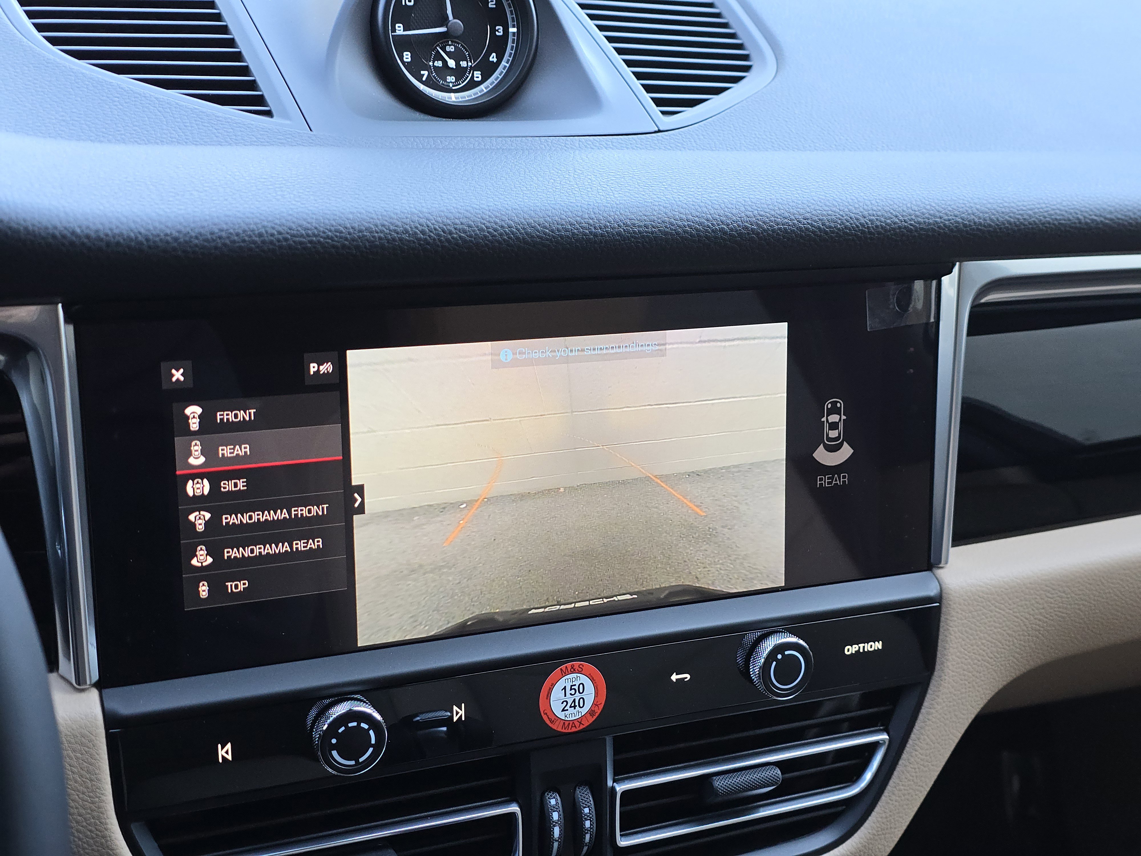 New 2026 Porsche Macan image 12