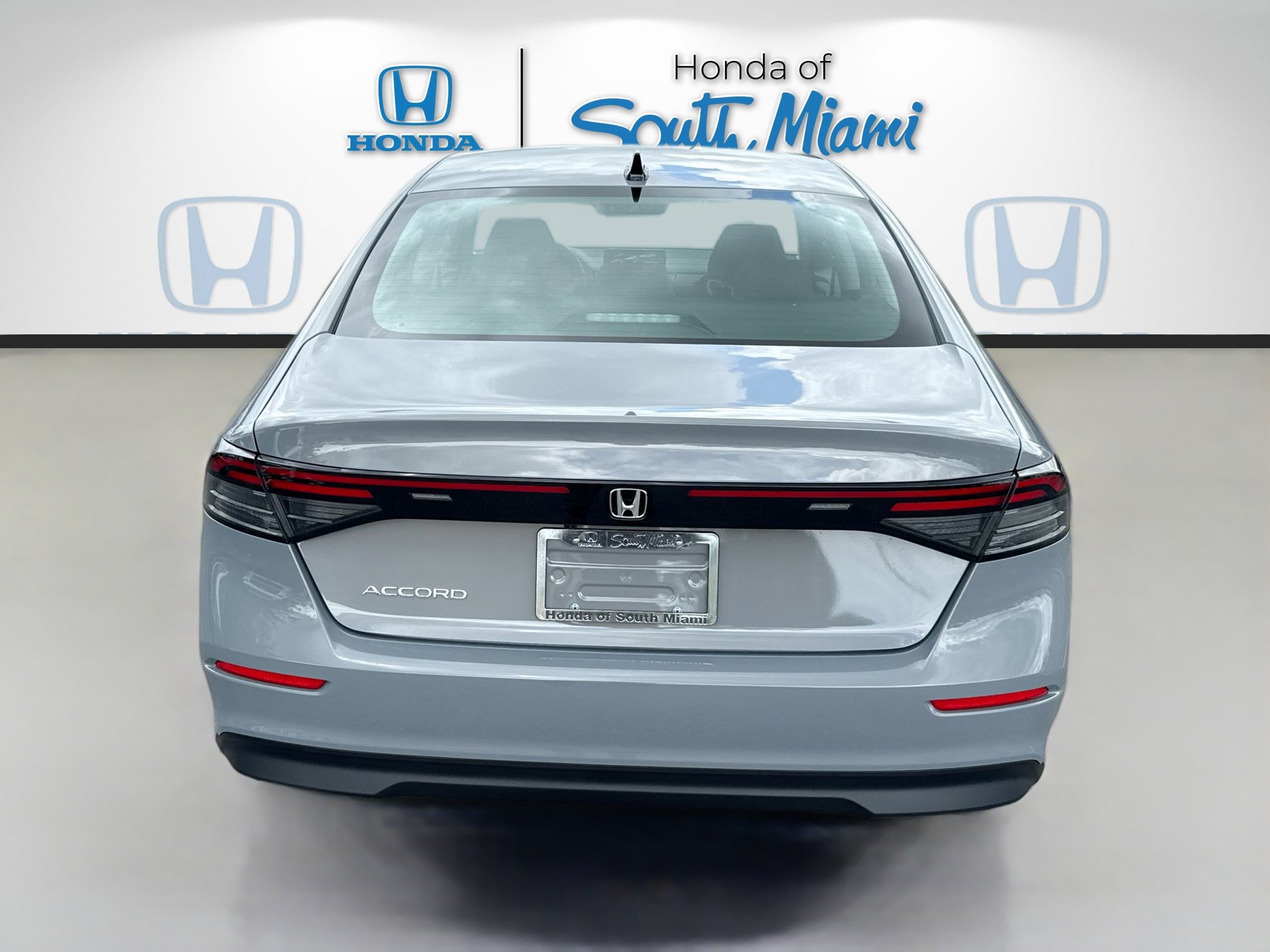 New 2025 Honda Accord SE image 5