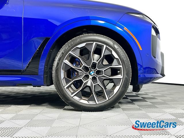 Used 2025 BMW X7 M60i image 53