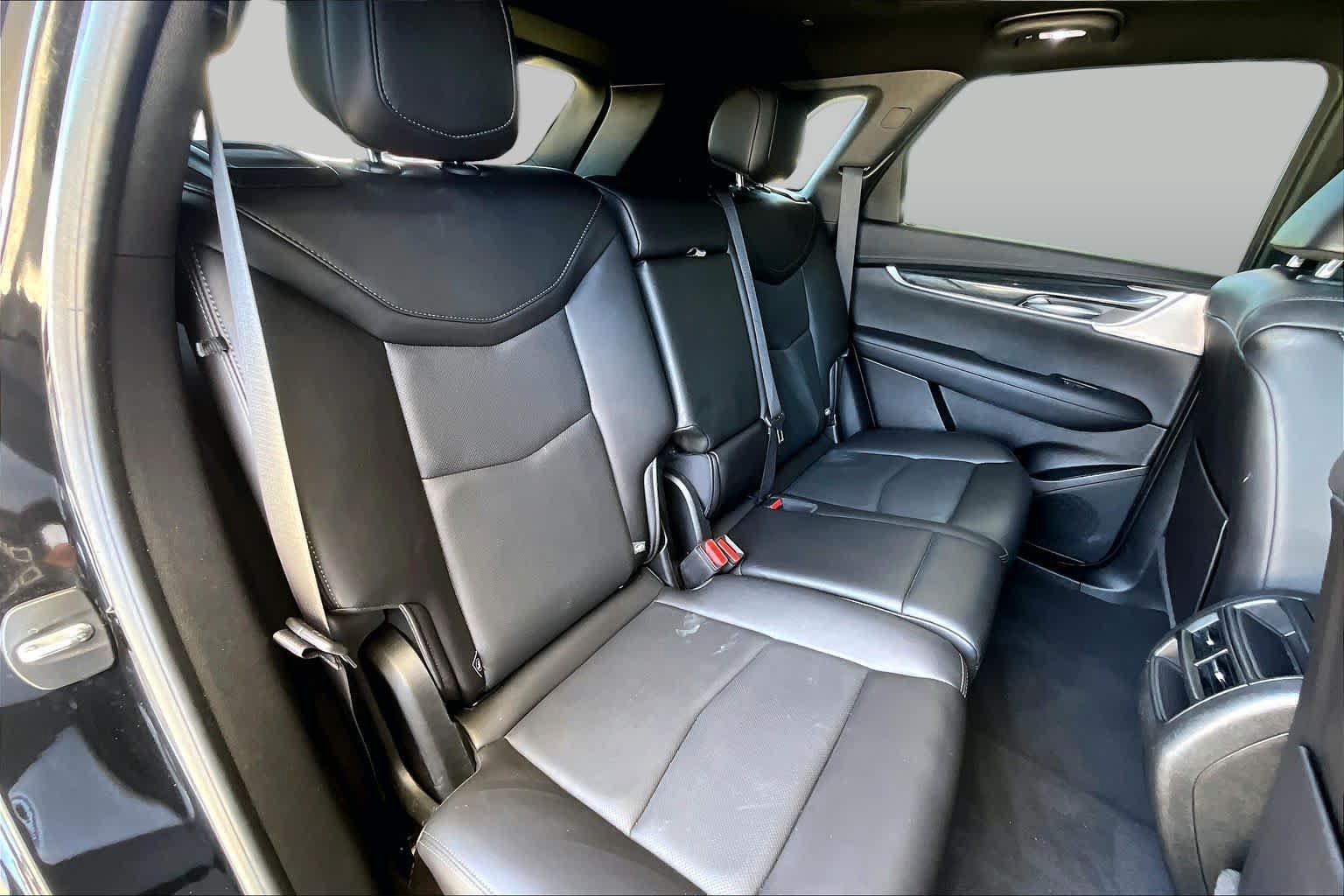 Used 2023 Cadillac XT5 Premium Luxury FWD image 18