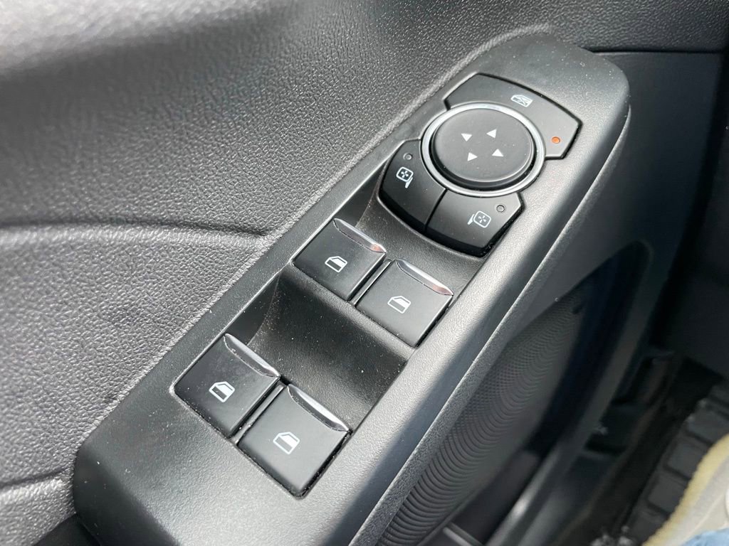 Used 2024 Ford Escape ST-Line image 28