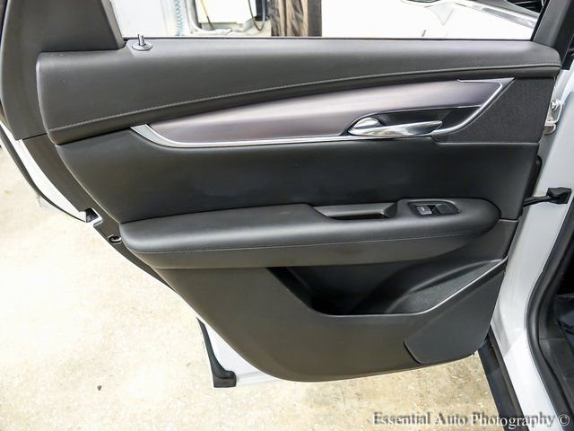 Certified 2017 Cadillac XT5 Luxury w/ Driver Awareness Package image 20